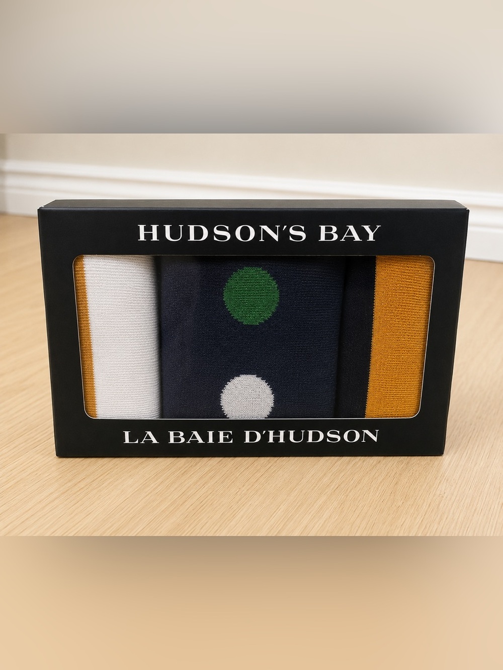 Hudson’s Bay Men’s 3 Pair Sock Gift Set NIB One Size